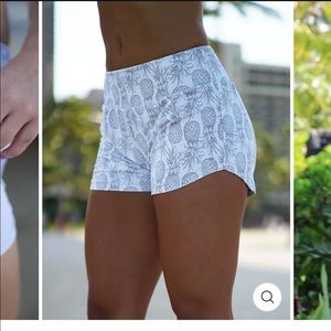 Love Fitness pineapple runners